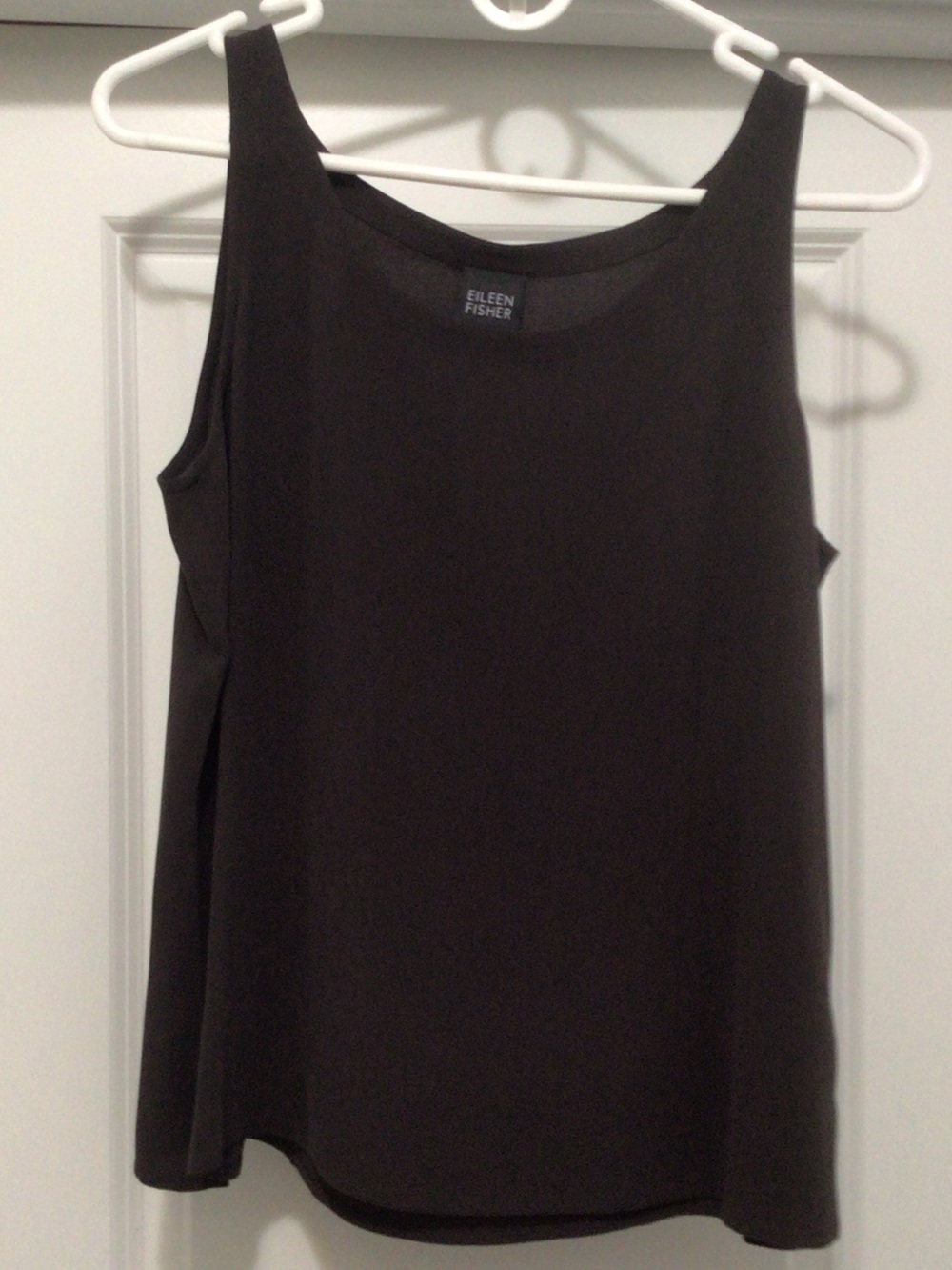 Eileen Fisher Dark Brown Scoop Neck Sleeveless Shell